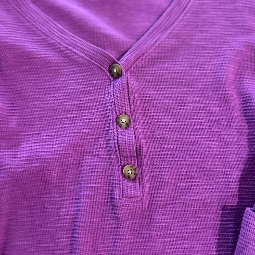 J. Jill Purple V Neck Top. Size XL Petite. - Picture 5 of 6